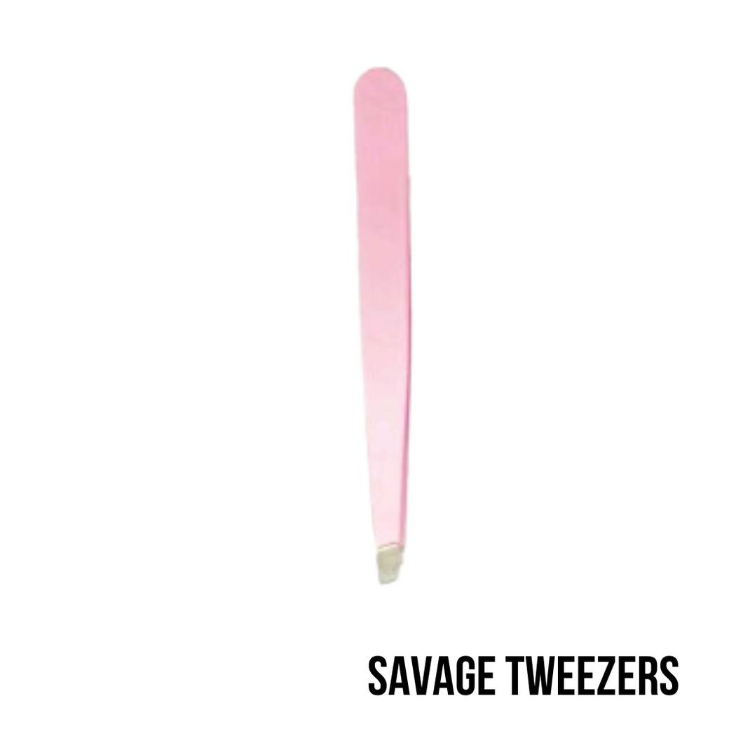 BROW SAVAGE TWEEZERS